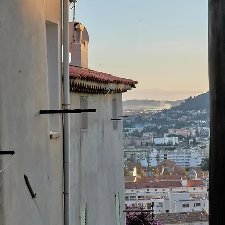 La Sainte Claire * Hyeres